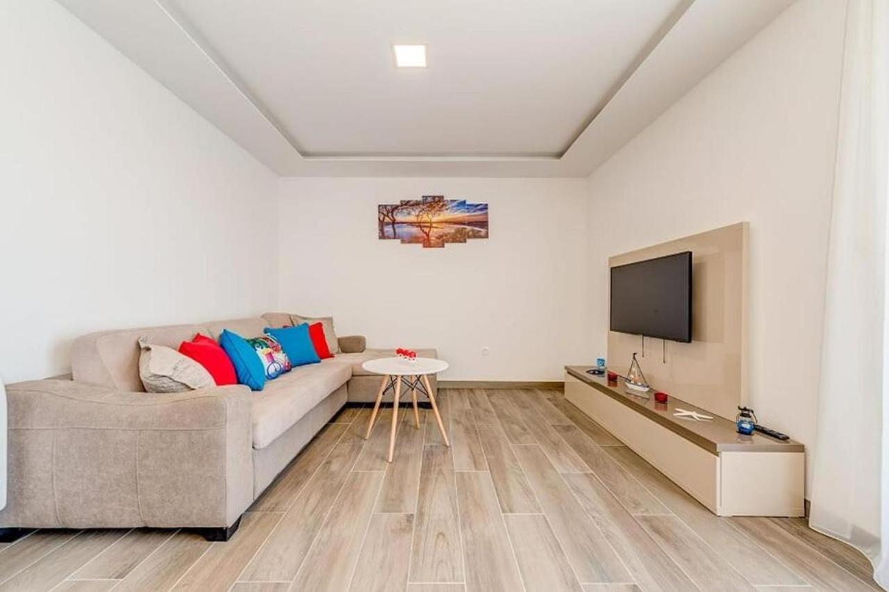 Villa Ivo Promajna Extérieur photo